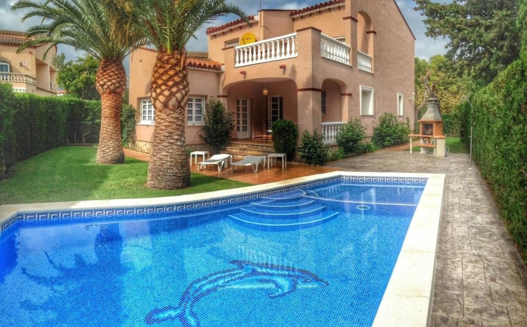 Mit Privatpool Fuer 8 Personen Ca 220 Qm In Miami Platja, Costa Dorada Ferienhaus *
